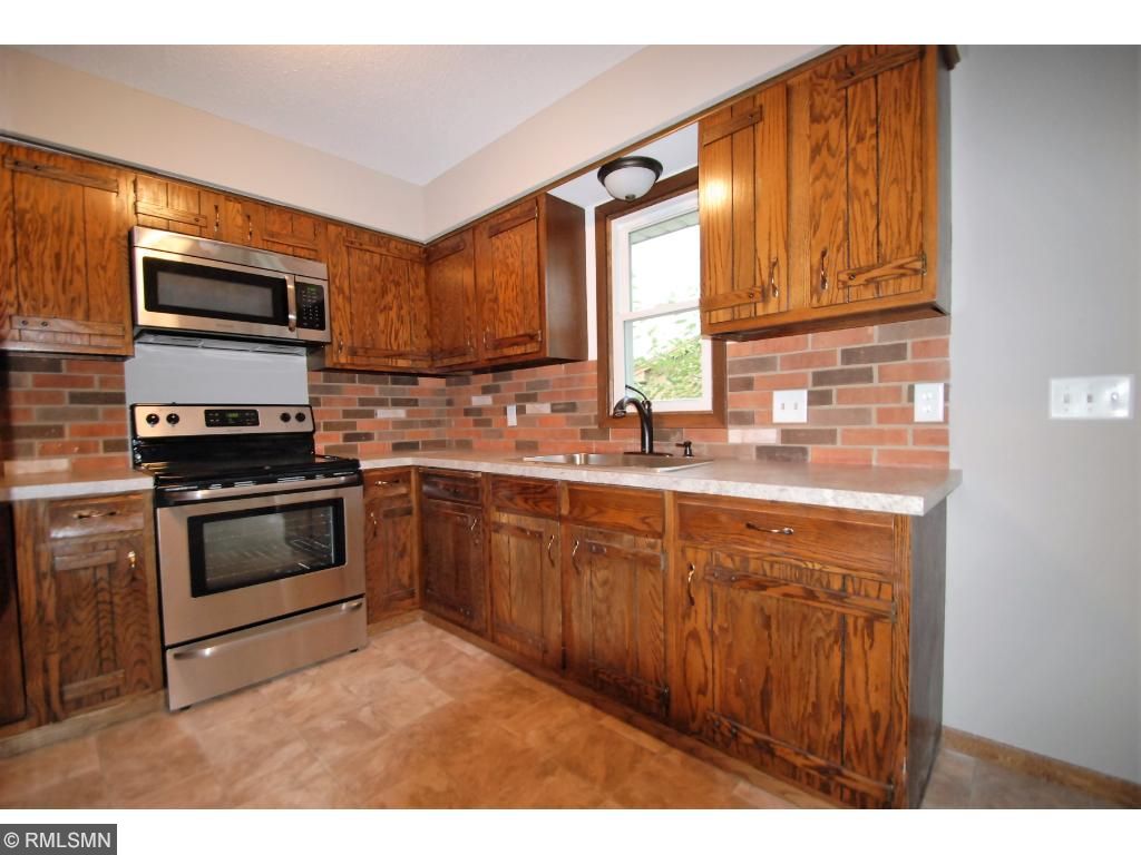 2227 Beech St E, Saint Paul, MN 55119 photo 4