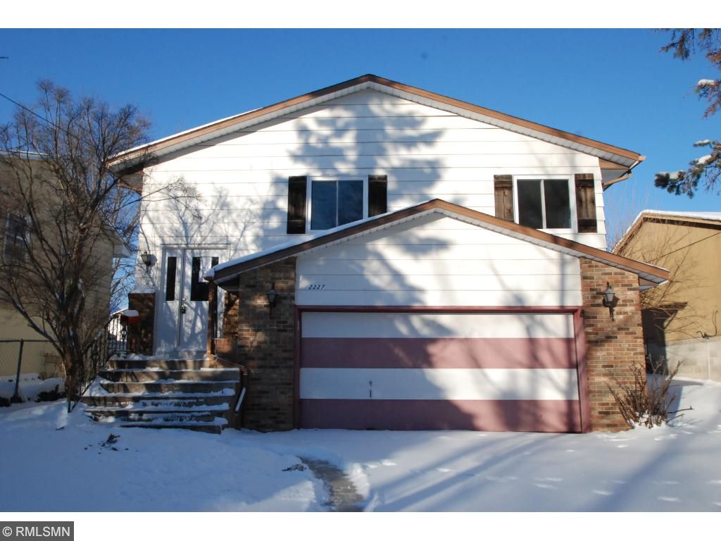 2227 Beech St E, Saint Paul, MN 55119 photo 1