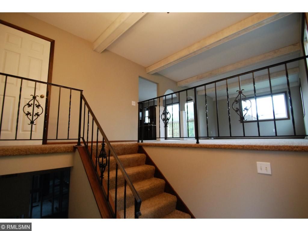 2227 Beech St E, Saint Paul, MN 55119 photo 10