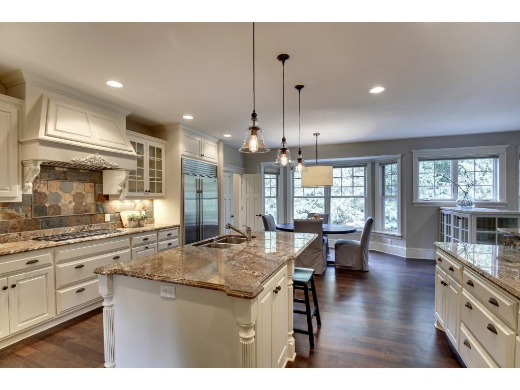 7981 Lea Cir, Bloomington, MN 55438 photo 7