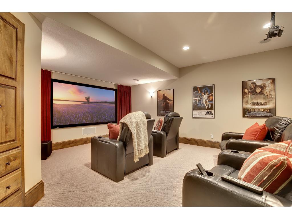 7981 Lea Cir, Bloomington, MN 55438 photo 23