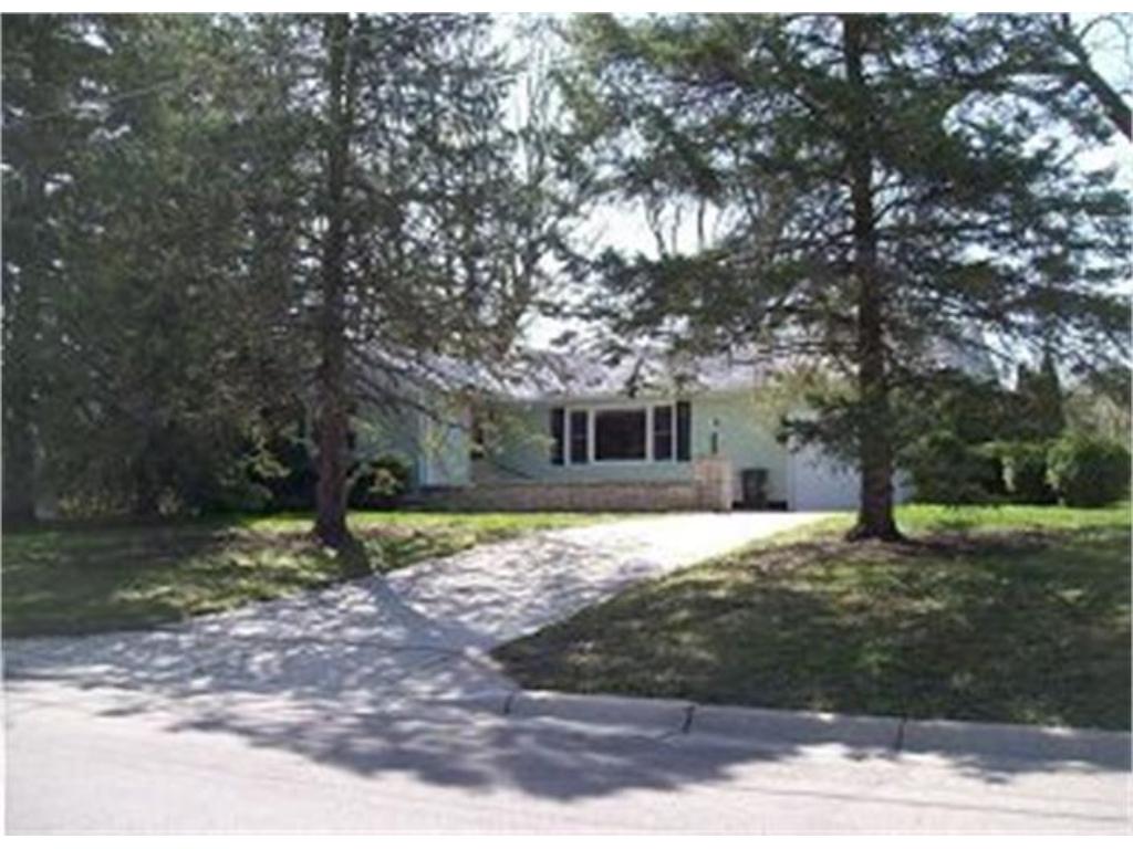 600 7th St E, Northfield, MN 55057 photo 1