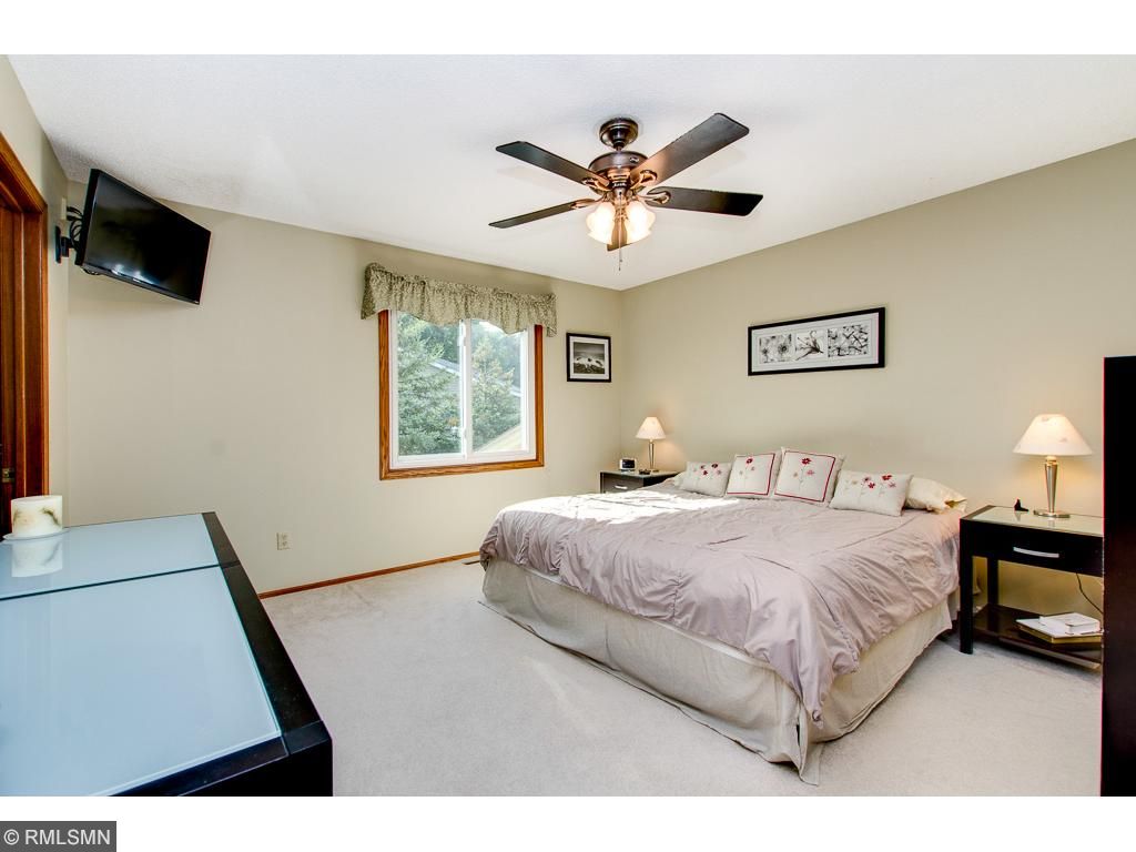 12136 Kentucky Cir, Champlin, MN 55316 photo 15