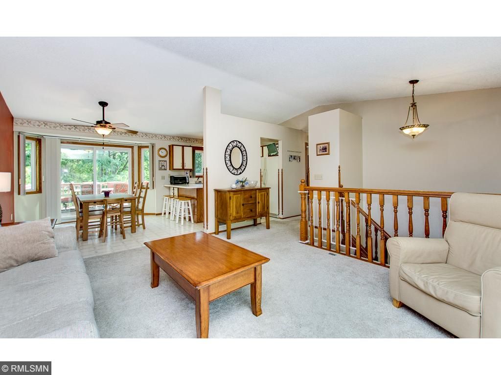 12136 Kentucky Cir, Champlin, MN 55316 photo 6