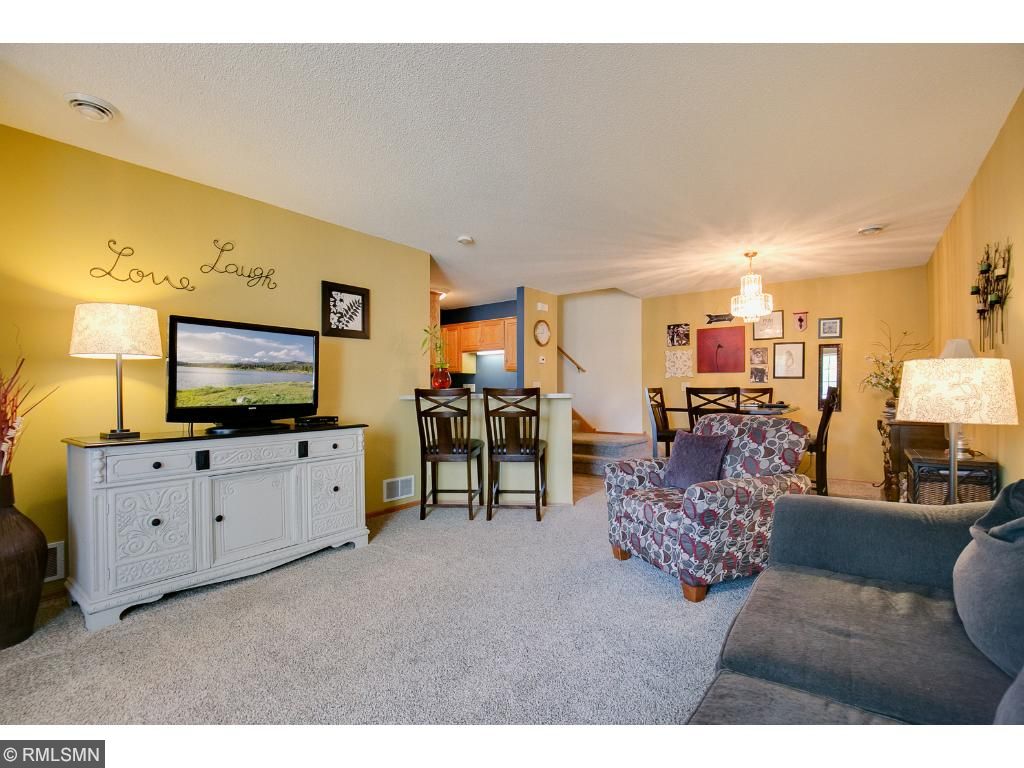8449 Yukon Cir N, Champlin, MN 55316 photo 2