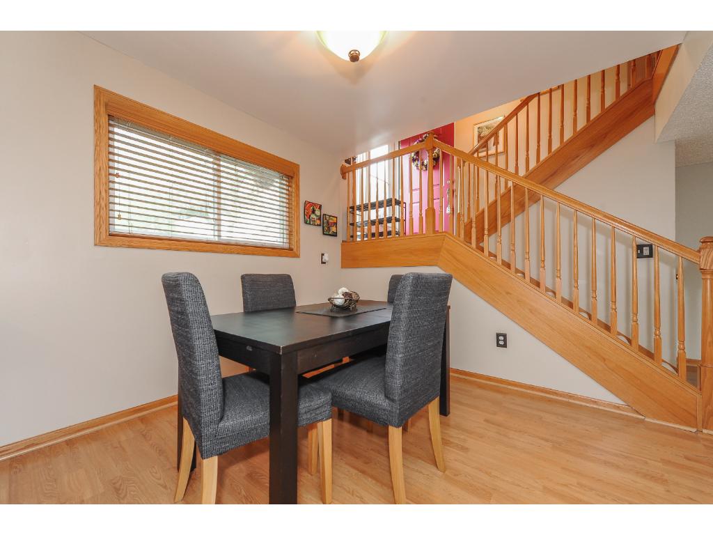 3271 Dodd Ln, Eagan, MN 55121 photo 4