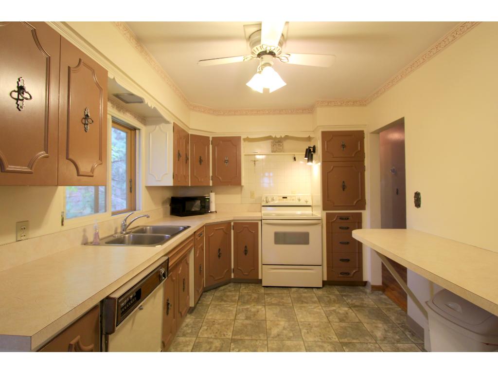 305 SW 4th St, Brainerd, MN 56401 photo 3