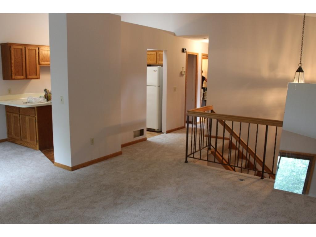 1578 Clemson Dr #B, Eagan, MN 55122 photo 4