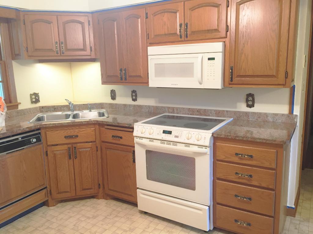 4 Circle Dr, Saint Cloud, MN 56301 photo 2
