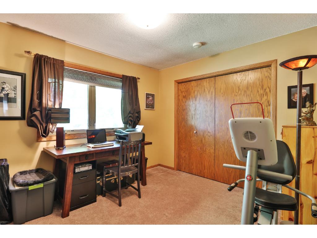 8917 Oakview Ln N, Maple Grove, MN 55369 photo 8