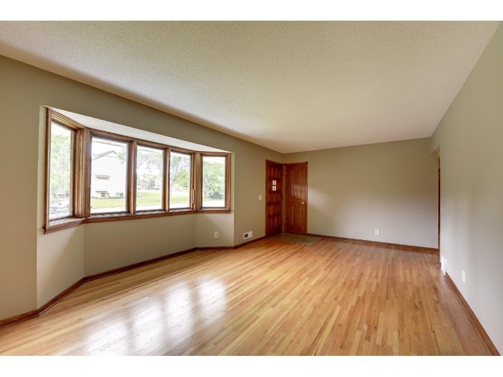 10100 Brookside Ave, Bloomington, MN 55431 photo 7