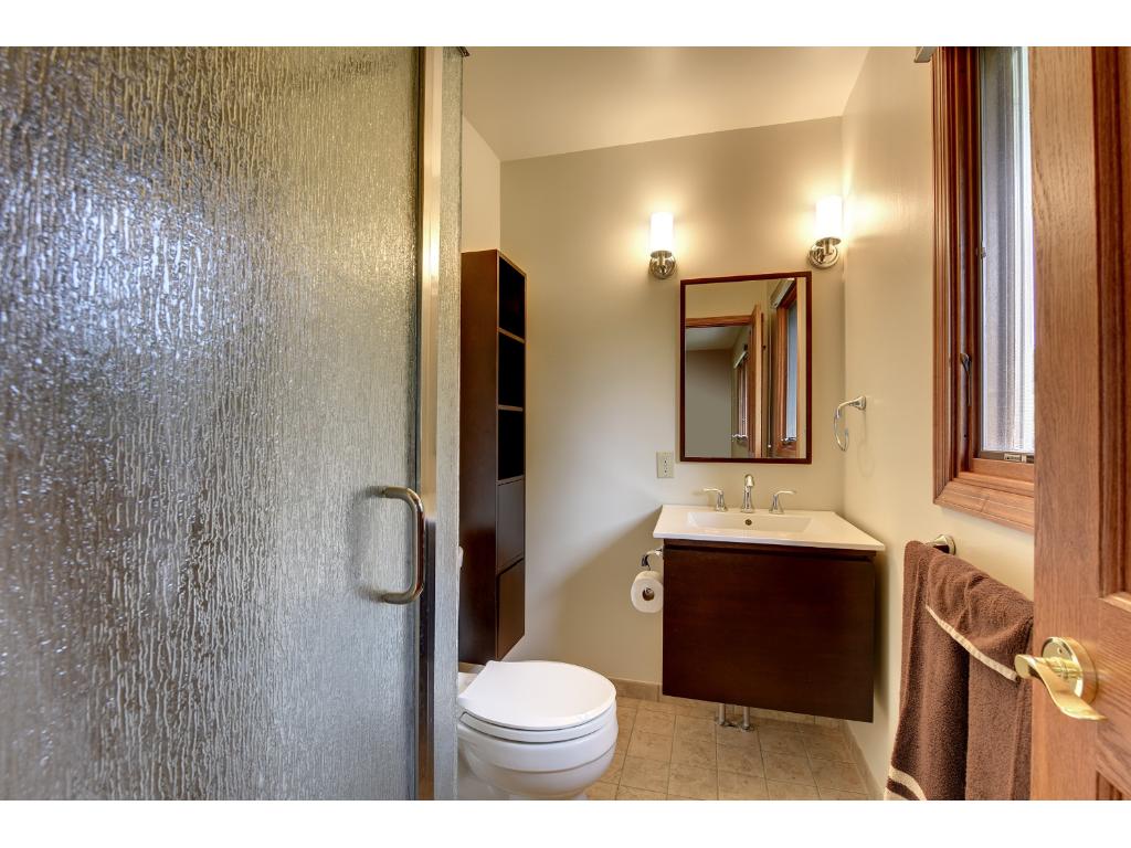 10100 Brookside Ave, Bloomington, MN 55431 photo 16