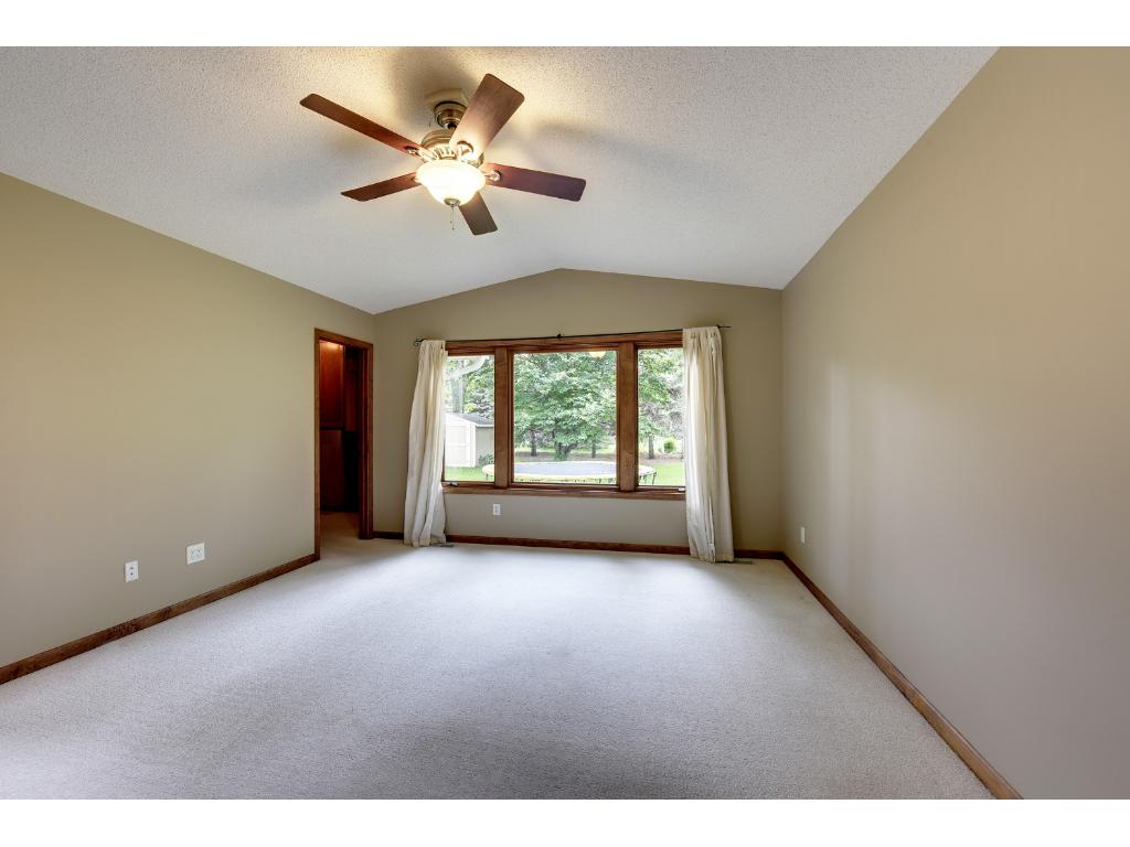 10100 Brookside Ave, Bloomington, MN 55431 photo 10