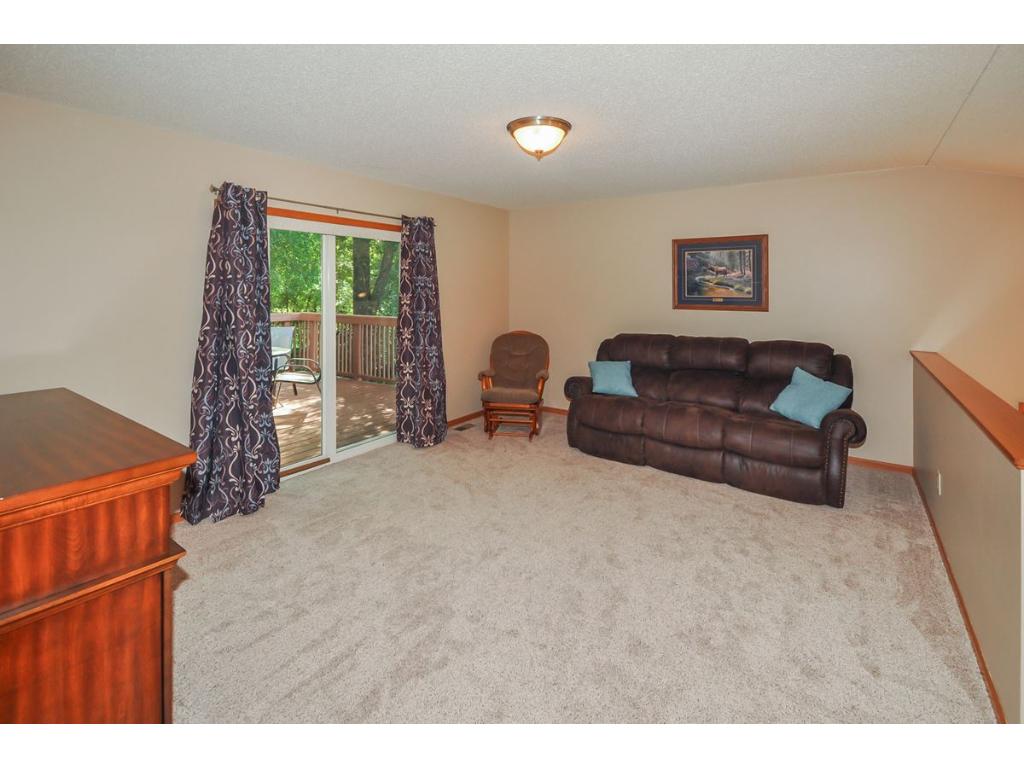1645 Forest Glen Cir, Saint Augusta, MN 56301 photo 7