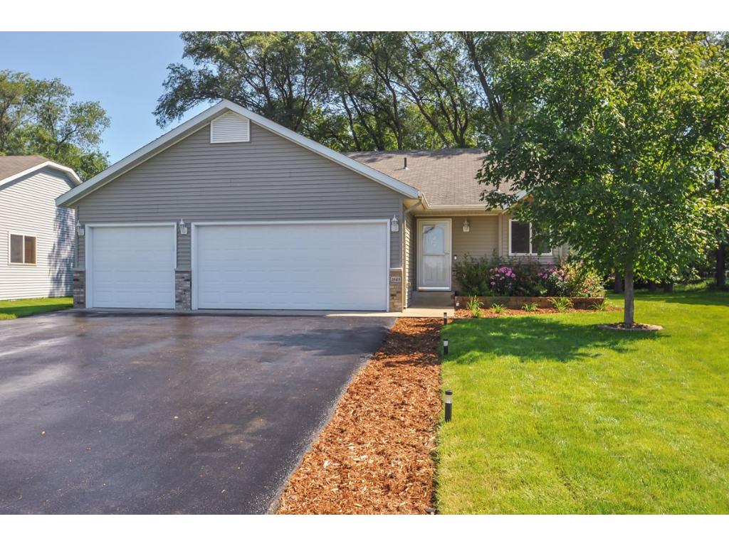 1645 Forest Glen Cir, Saint Augusta, MN 56301 photo 1