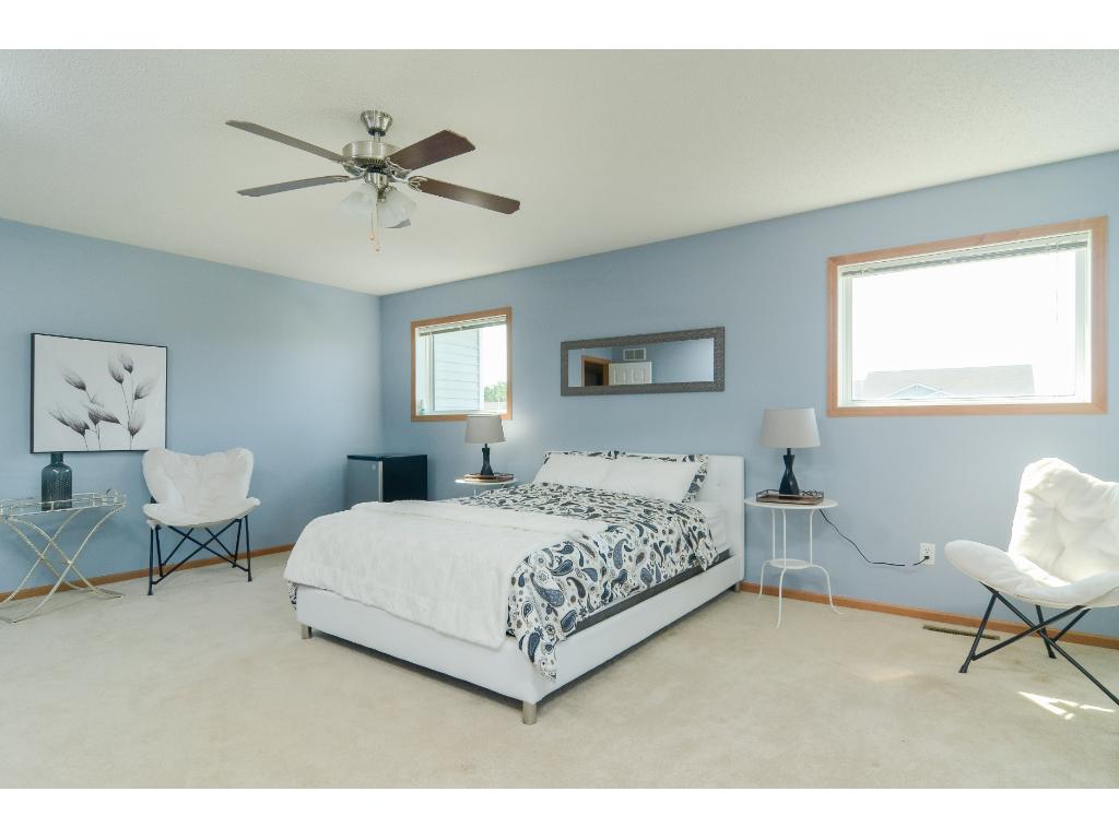 1827 Sugar Maple Ct, Carver, MN 55315 photo 11