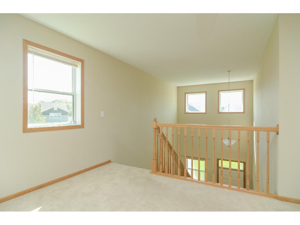 1827 Sugar Maple Ct, Carver, MN 55315 photo 8