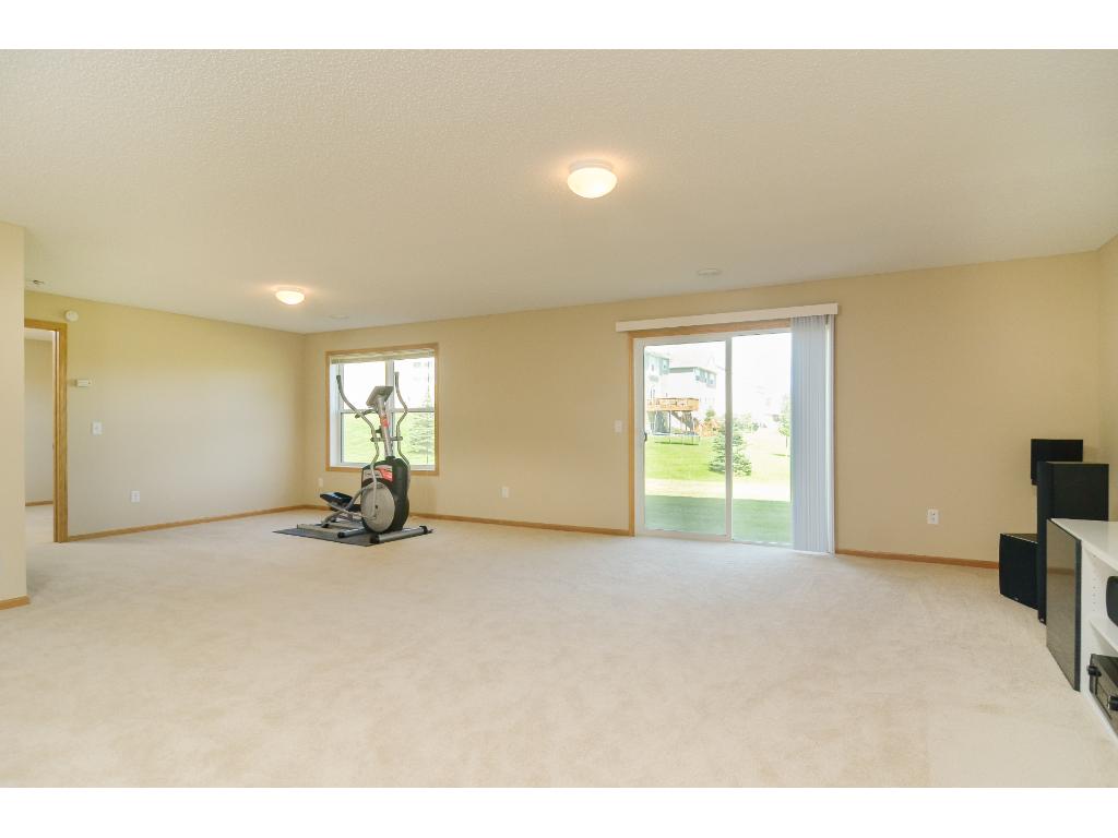1827 Sugar Maple Ct, Carver, MN 55315 photo 19