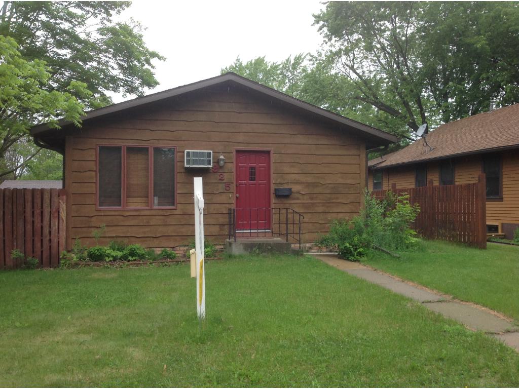 925 33rd Ave N, Saint Cloud, MN 56303 photo 1