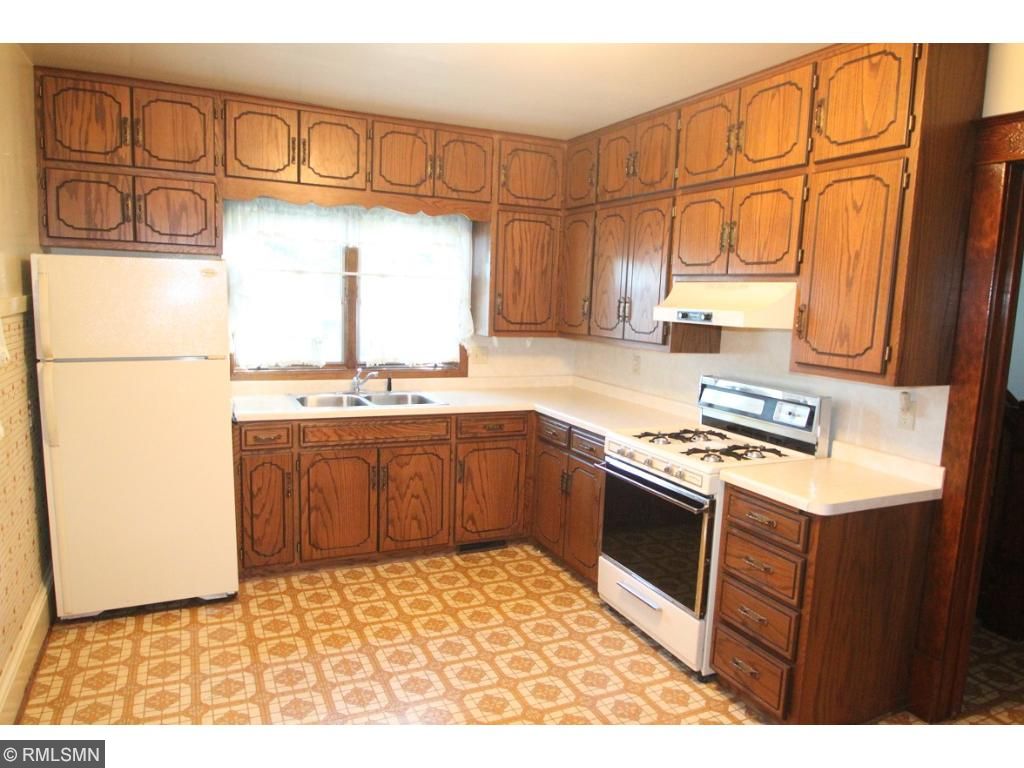 806 12th Ave S, Saint Cloud, MN 56301 photo 3