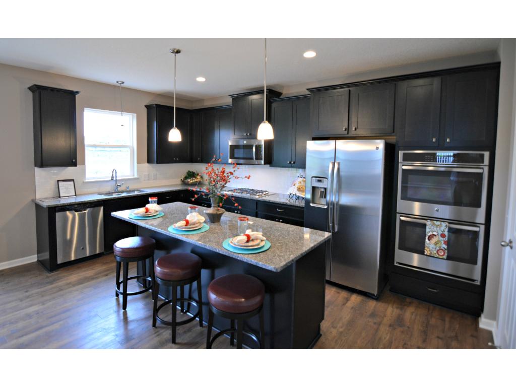 4634 Black Wolf Run, Eagan, MN 55123 photo 2