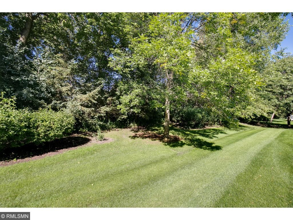 10244 Upton Pl, Bloomington, MN 55431 photo 24