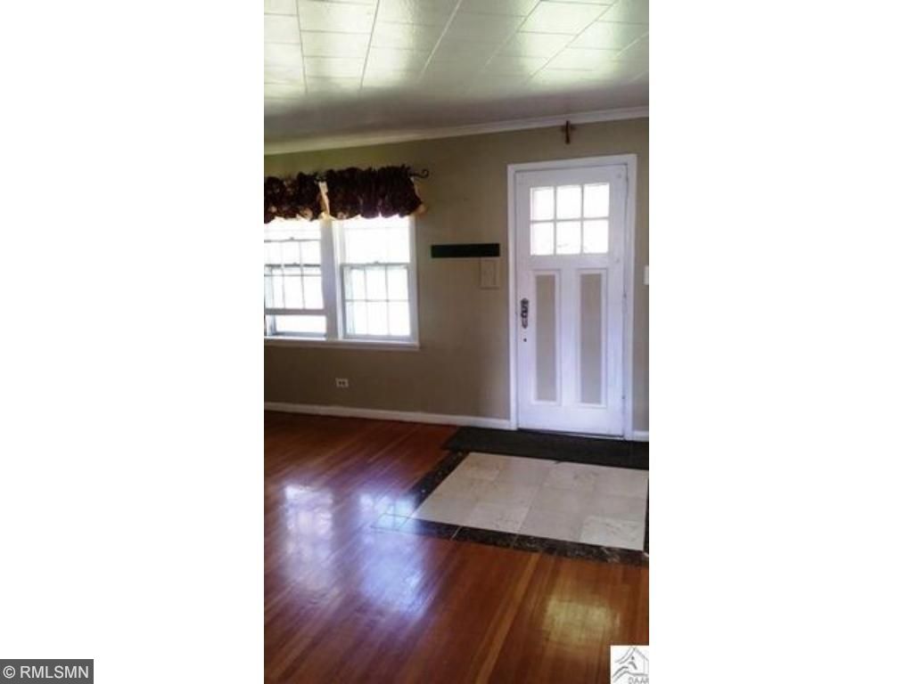36 W Buffalo St, Duluth, MN 55811 photo 4