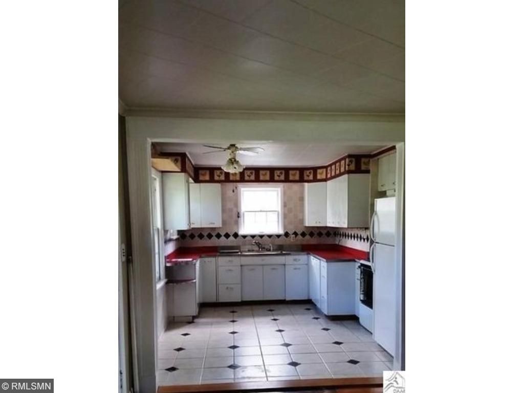 36 W Buffalo St, Duluth, MN 55811 photo 3