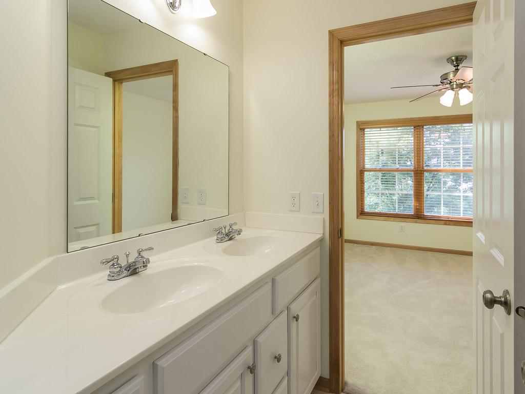 13808 Clare Downs Way, Rosemount, MN 55068 photo 20