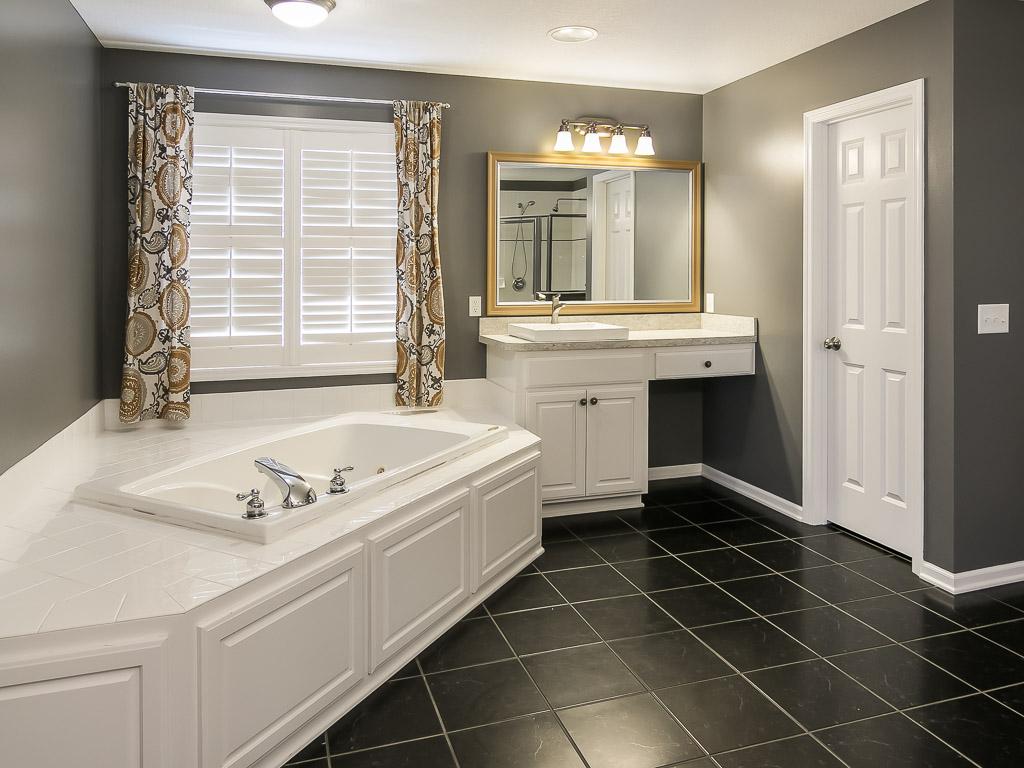 13808 Clare Downs Way, Rosemount, MN 55068 photo 18