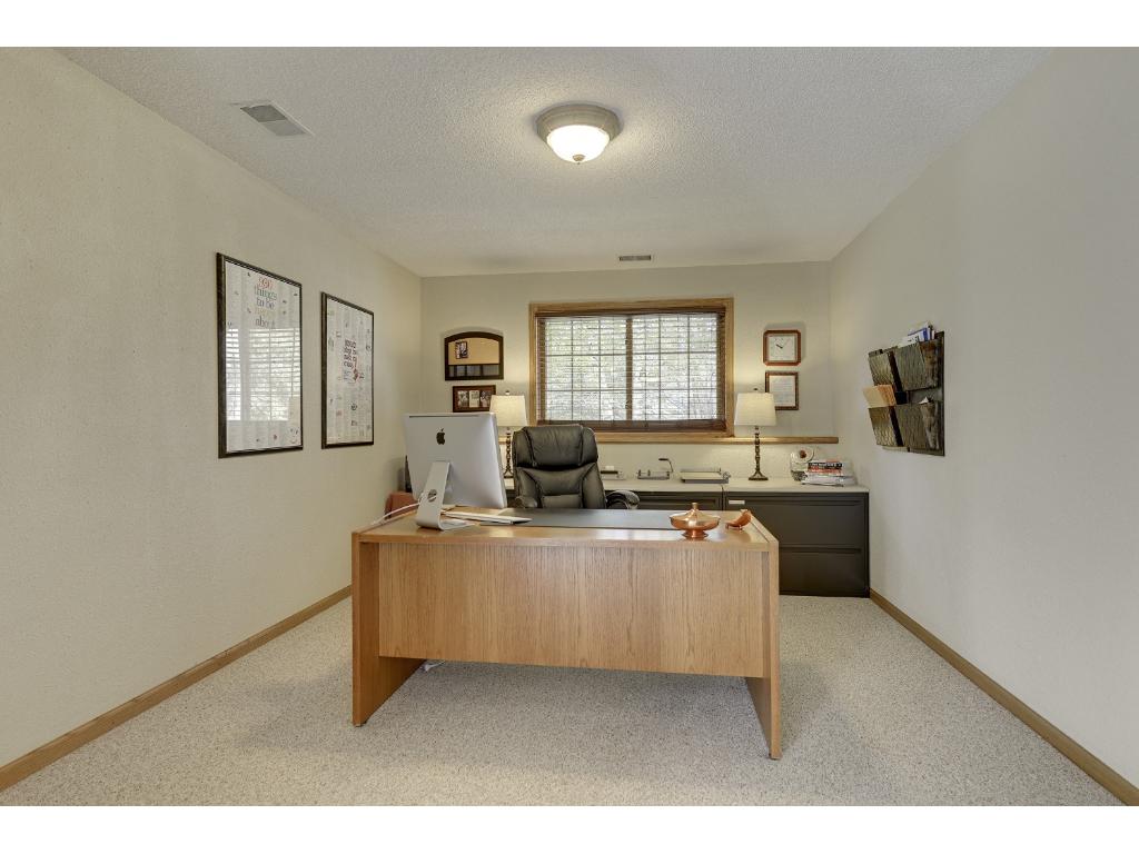 3250 Rolling Hills Dr, Eagan, MN 55121 photo 14