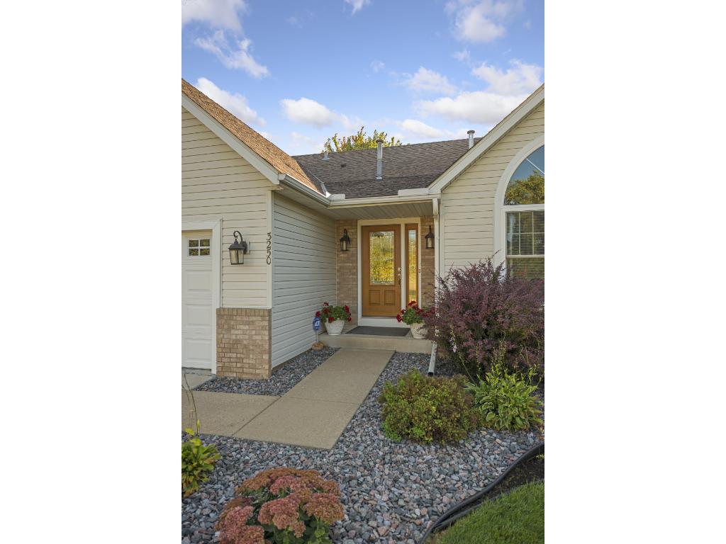 3250 Rolling Hills Dr, Eagan, MN 55121 photo 22