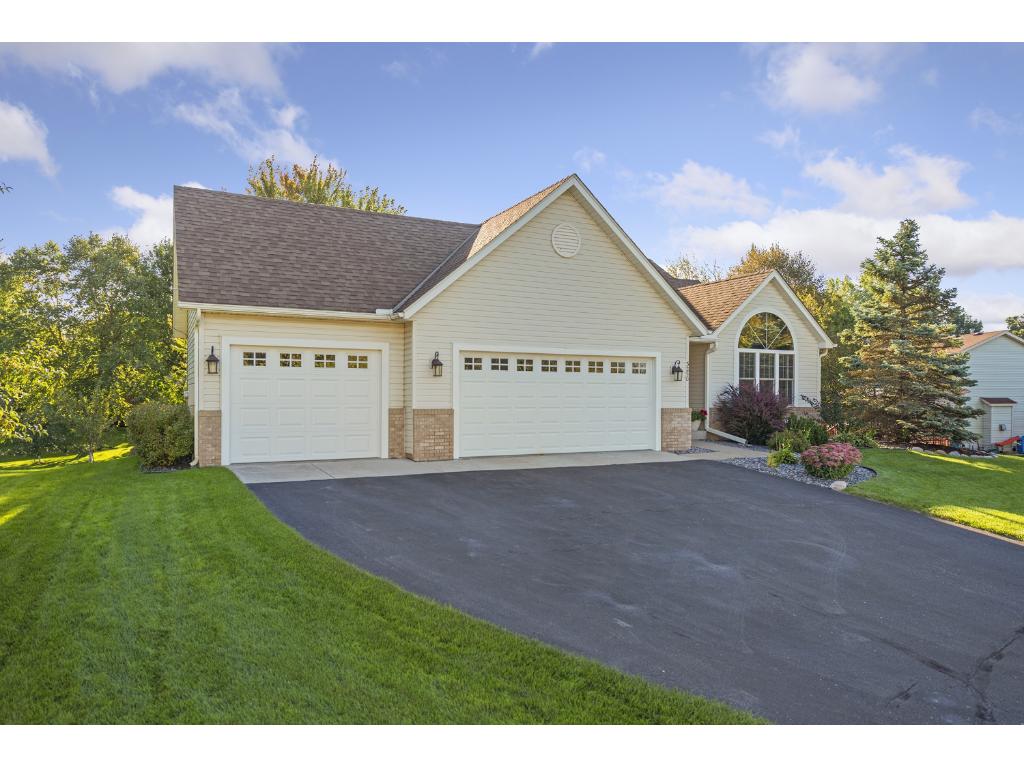 3250 Rolling Hills Dr, Eagan, MN 55121 photo 23