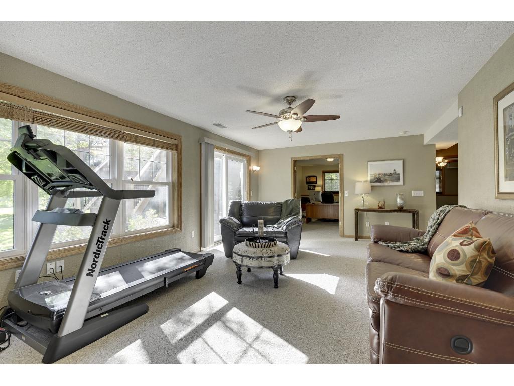 3250 Rolling Hills Dr, Eagan, MN 55121 photo 13