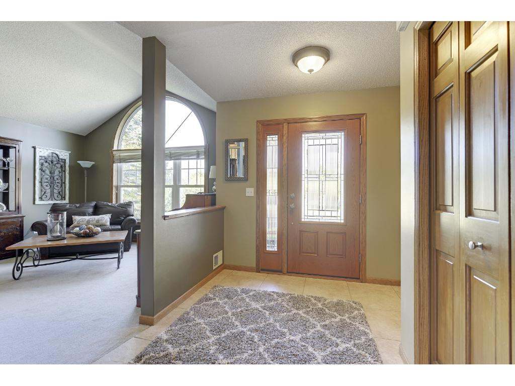 3250 Rolling Hills Dr, Eagan, MN 55121 photo 21