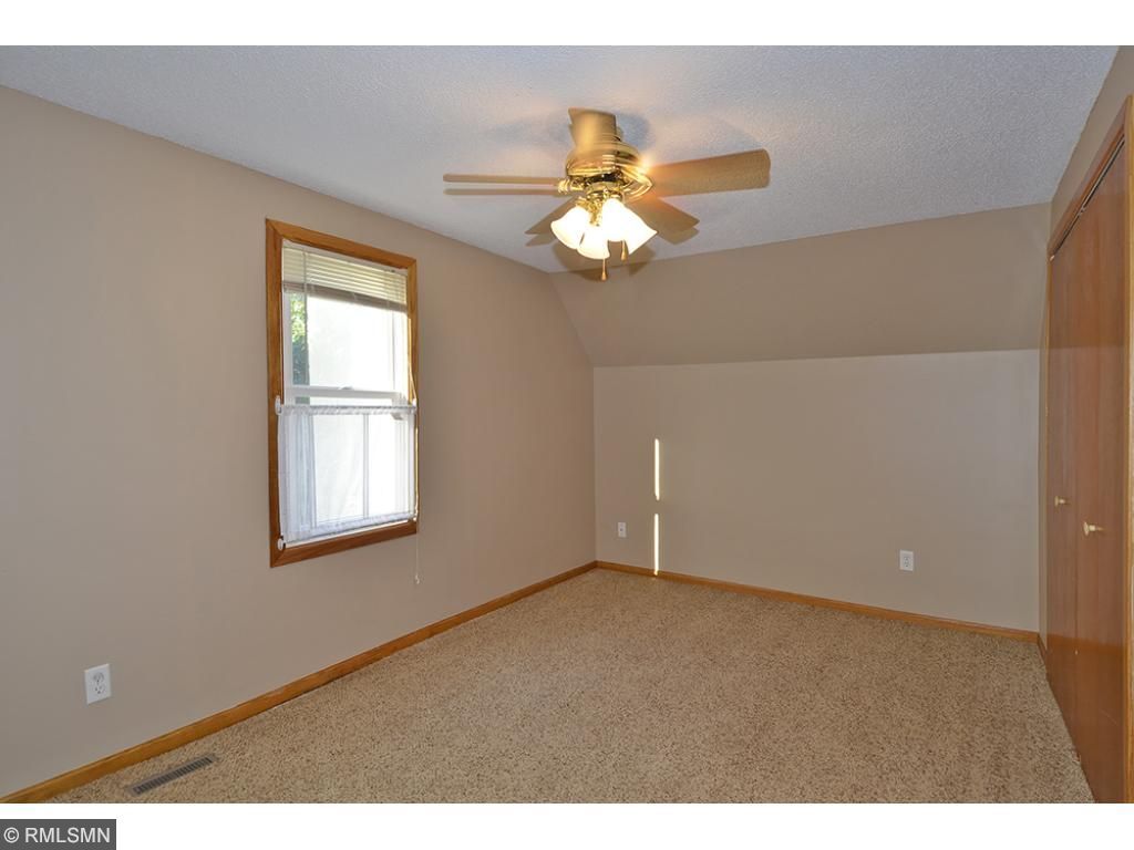 725 Division St W, Faribault, MN 55021 photo 12
