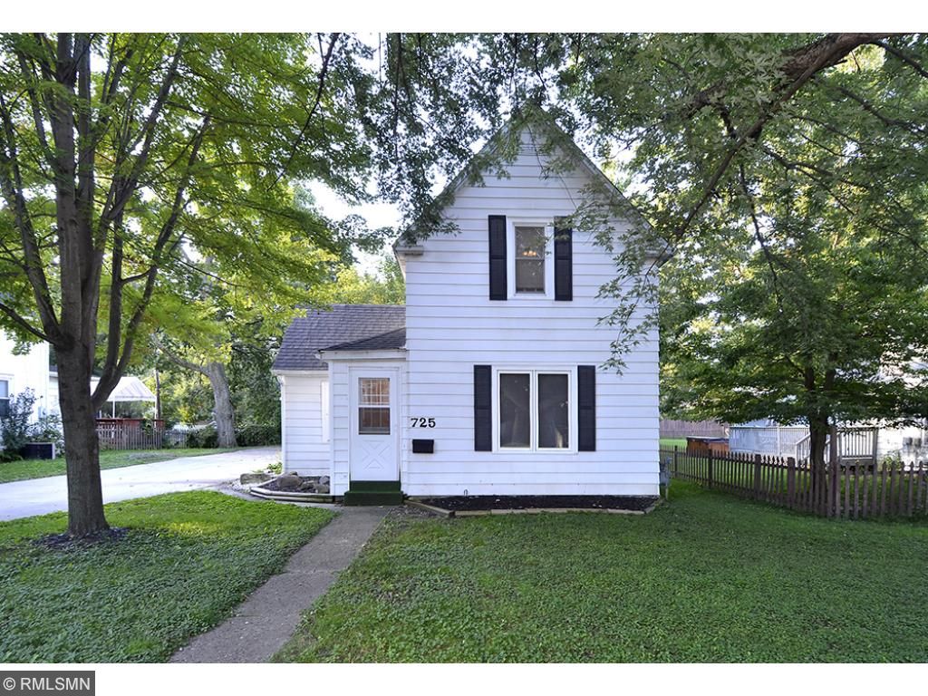 725 Division St W, Faribault, MN 55021 photo 2