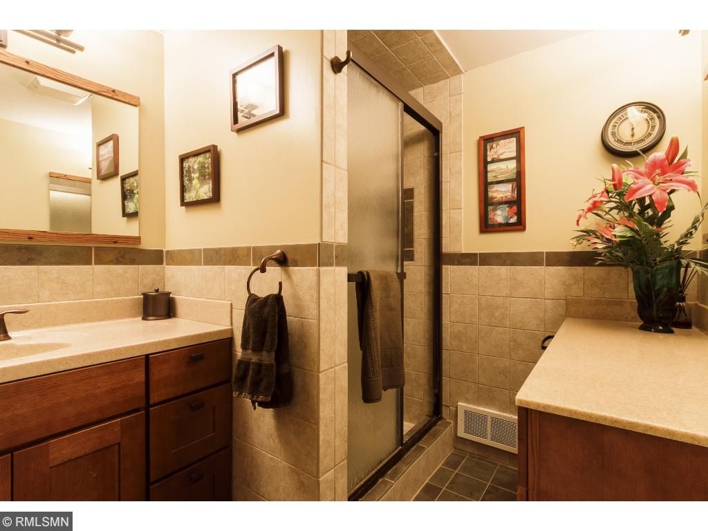 208 Sumner St E, Northfield, MN 55057 photo 10