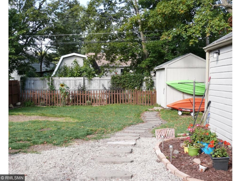 1715 Warren Ave, Duluth, MN 55811 photo 3