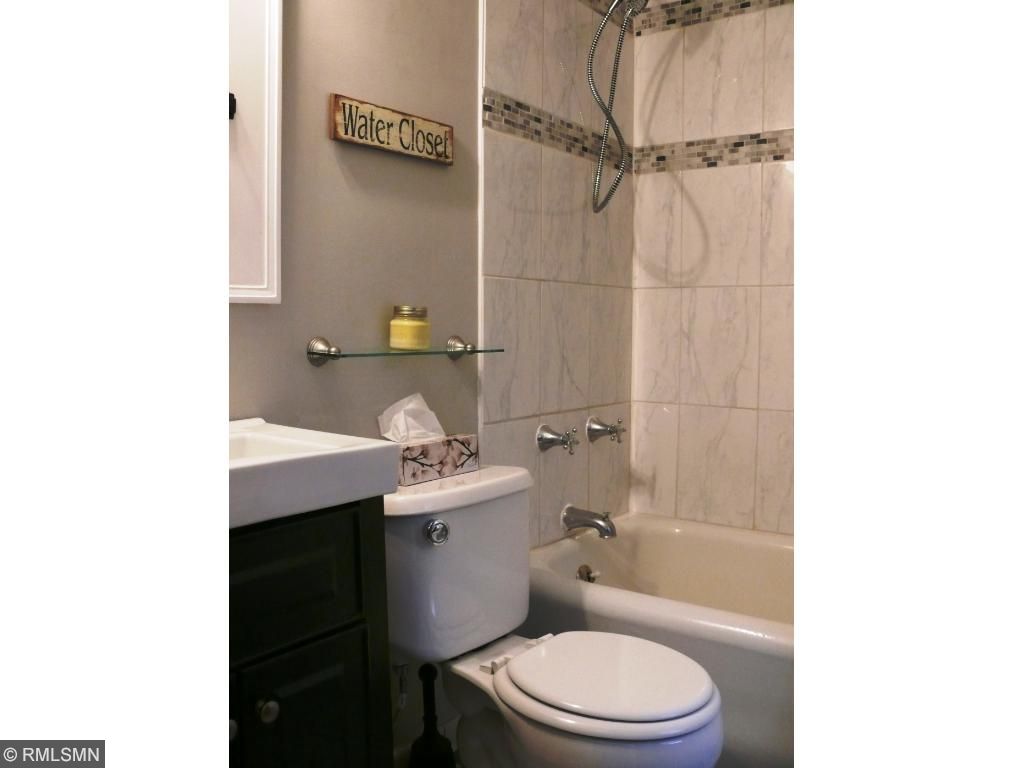 1715 Warren Ave, Duluth, MN 55811 photo 5