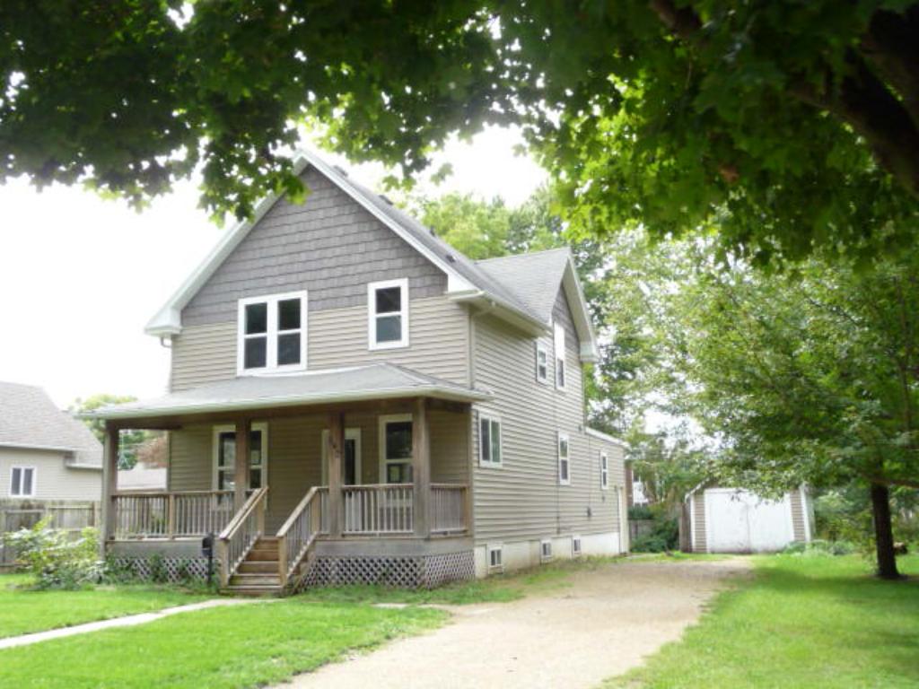 540 Forest St, Kenyon, MN 55946 photo 2