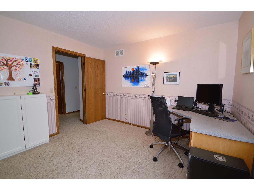 4468 N Mallard Trl, Eagan, MN 55122 photo 16