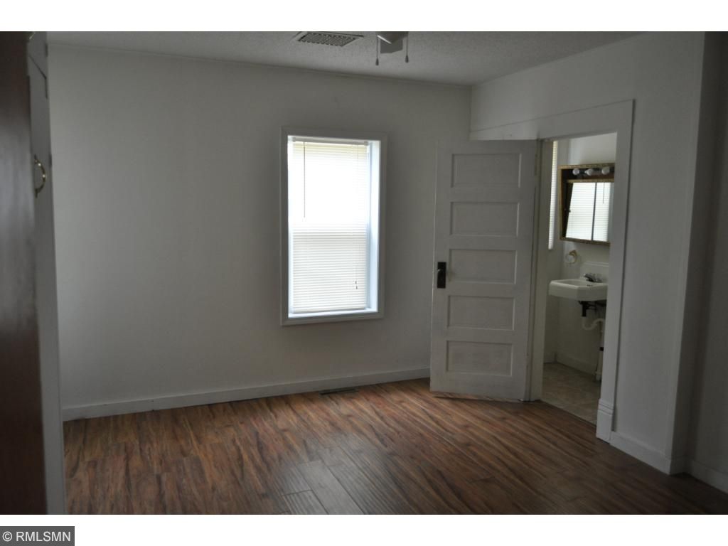 139 Main St E, Freeport, MN 56331 photo 9