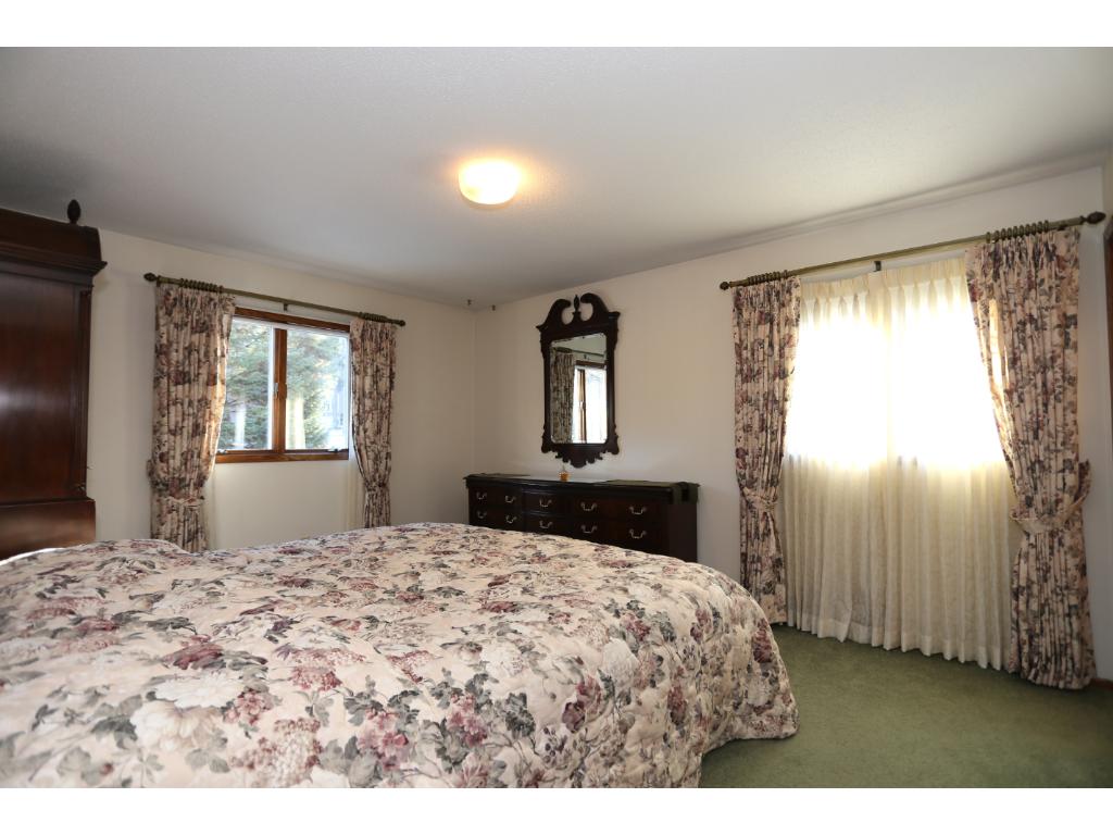6200 Murray Hill Rd, Excelsior, MN 55331 photo 9