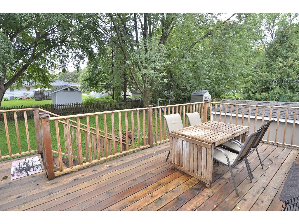 1109 Mitchell Dr SW, Faribault, MN 55021 photo 5