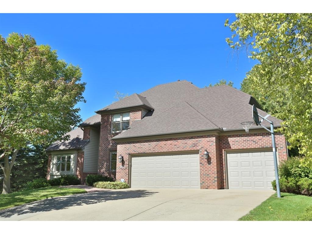 2086 Royale Dr, Eagan, MN 55122 photo 21