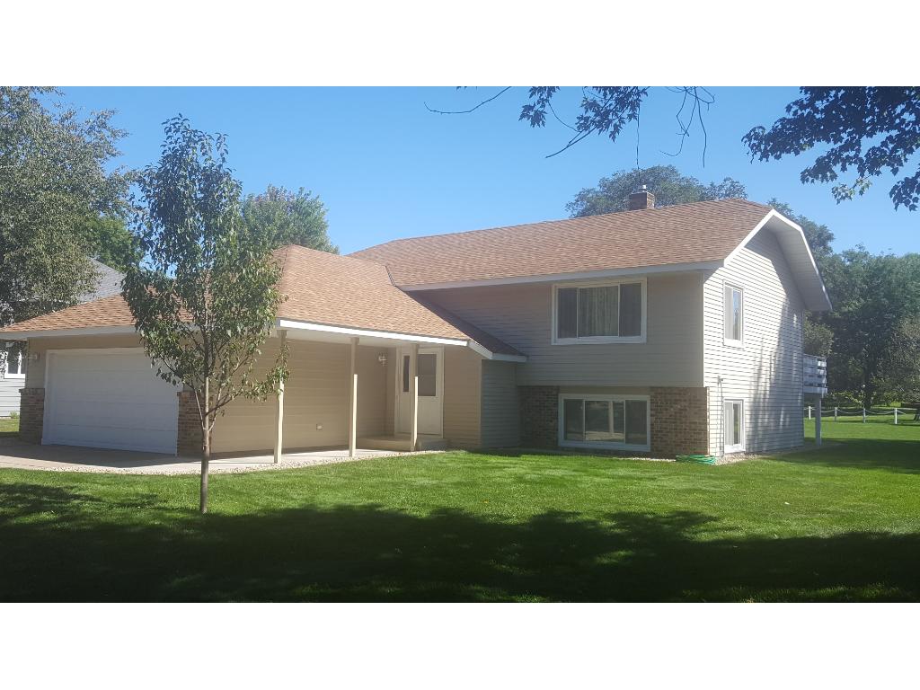 2408 Meadow Ct, Saint Cloud, MN 56301 photo 1