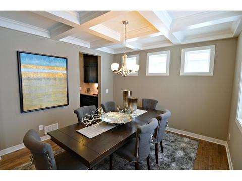 1318 Interlachen Dr, Eagan, MN 55123 photo 6