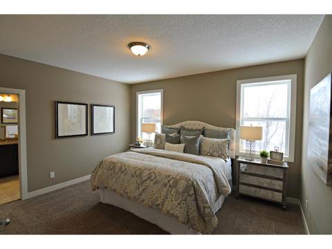 1318 Interlachen Dr, Eagan, MN 55123 photo 9