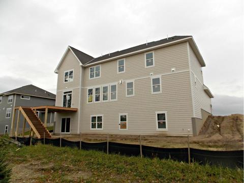 1318 Interlachen Dr, Eagan, MN 55123 photo 19